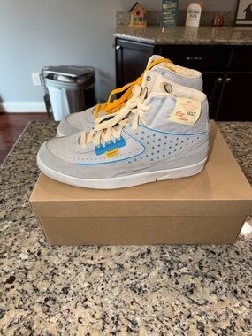 Size 10.5 Union LA x Jordan 2 Retro SP Grey Fog SKU DN3802-001 Used